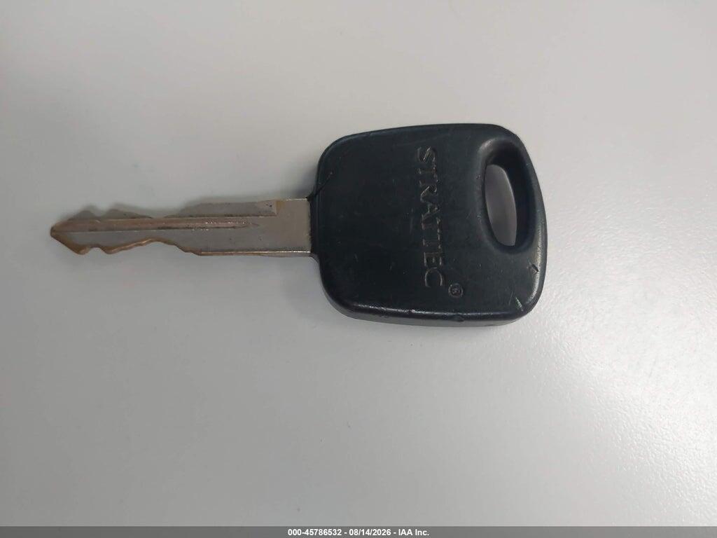 1FAFP42X72F188058 2002 FORD MUSTANG photo no. 11