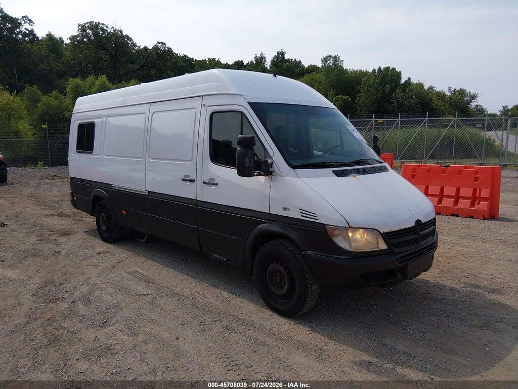 2004 DODGE SPRINTER VAN 2500 WD2PD744945685132