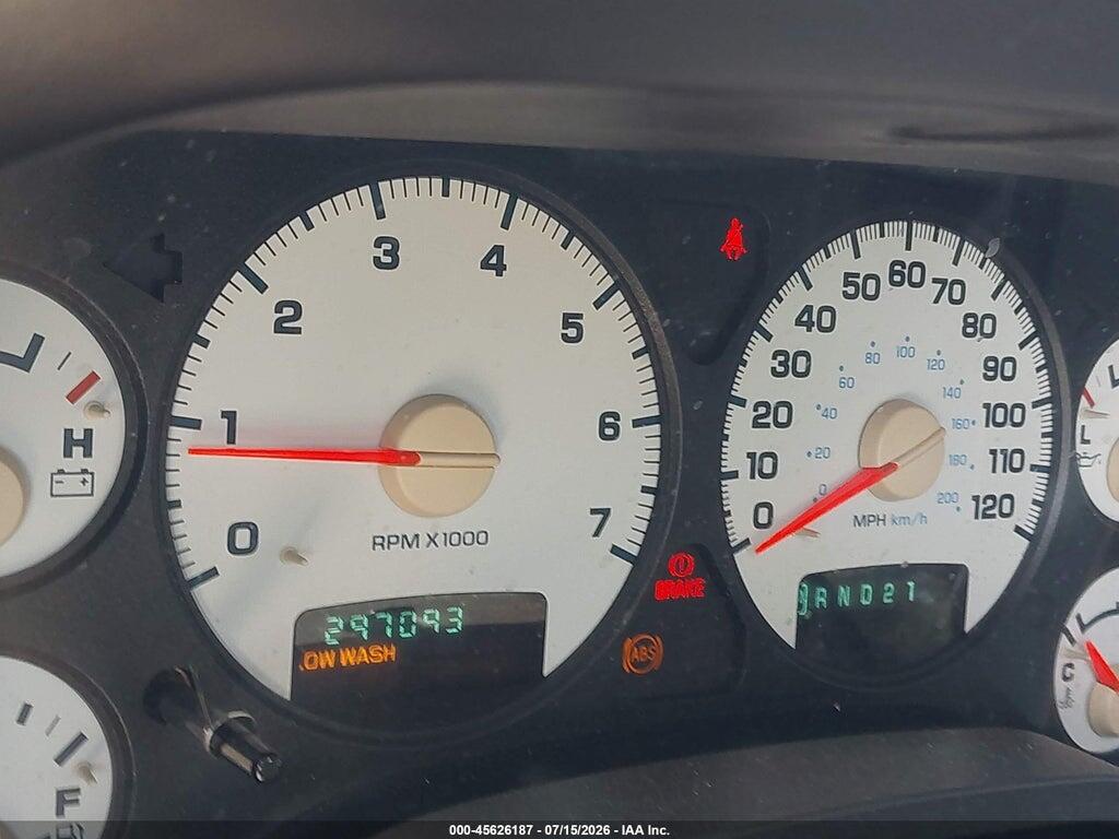 1D7HA18D34S772327 2004 DODGE RAM 1500 photo no. 7