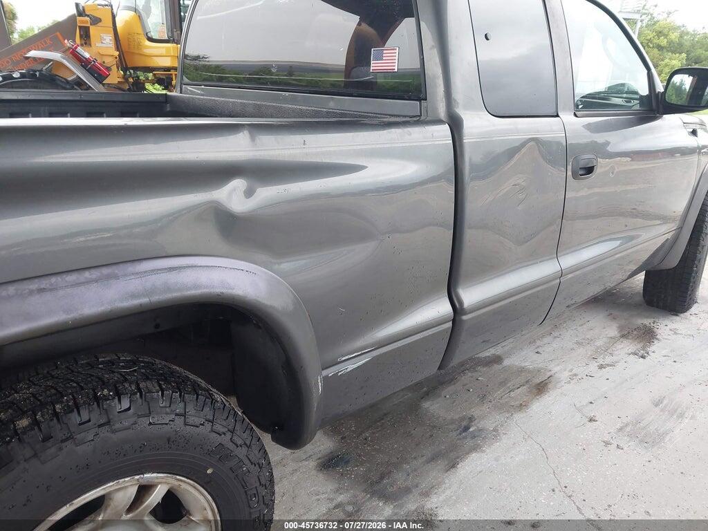1D7GL32KX4S565376 2004 DODGE DAKOTA photo no. 12