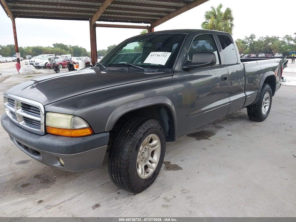 1D7GL32KX4S565376 2004 DODGE DAKOTA photo no. 2