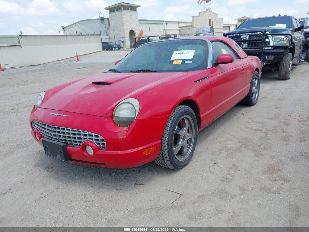 1FAHP60A22Y101562 2002 FORD THUNDERBIRD photo no. 2