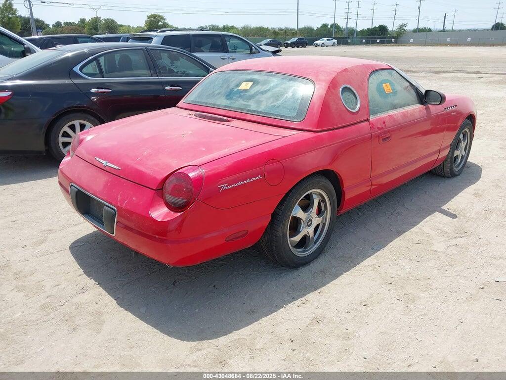 1FAHP60A22Y101562 2002 FORD THUNDERBIRD photo no. 4