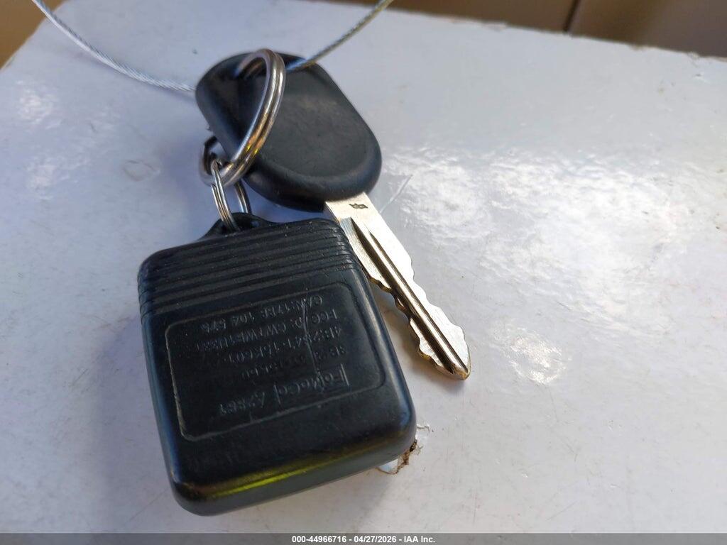 2FMZA51402BB08361 2002 FORD WINDSTAR photo no. 11