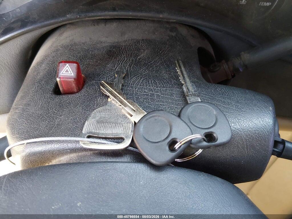 2GTEK19VX21377334 2002 GMC SIERRA 1500 photo no. 11