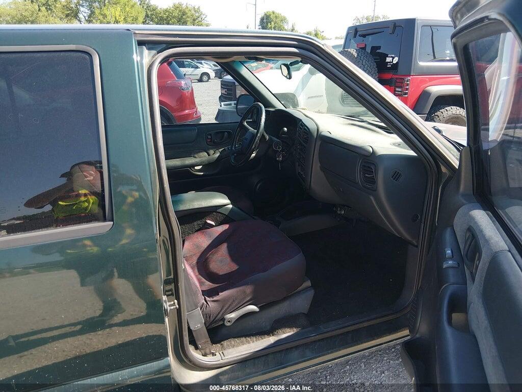 1GTDT13W52K200880 2002 GMC SONOMA photo no. 5