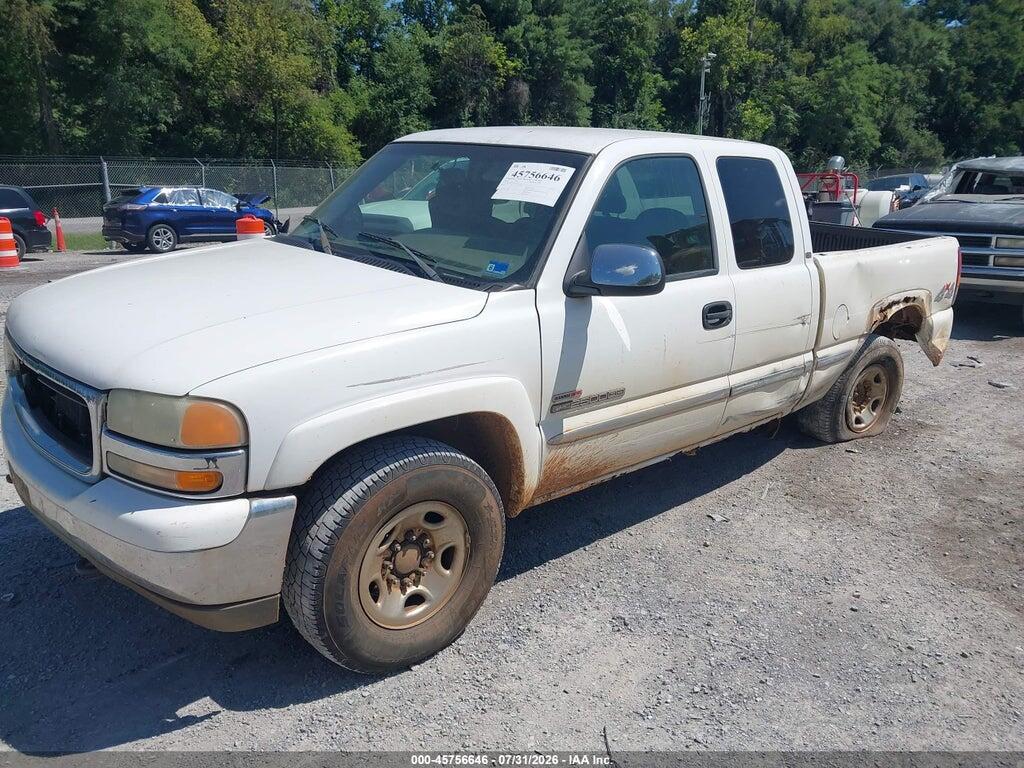 1GTGK29U22Z331056 2002 GMC SIERRA 2500 photo no. 2