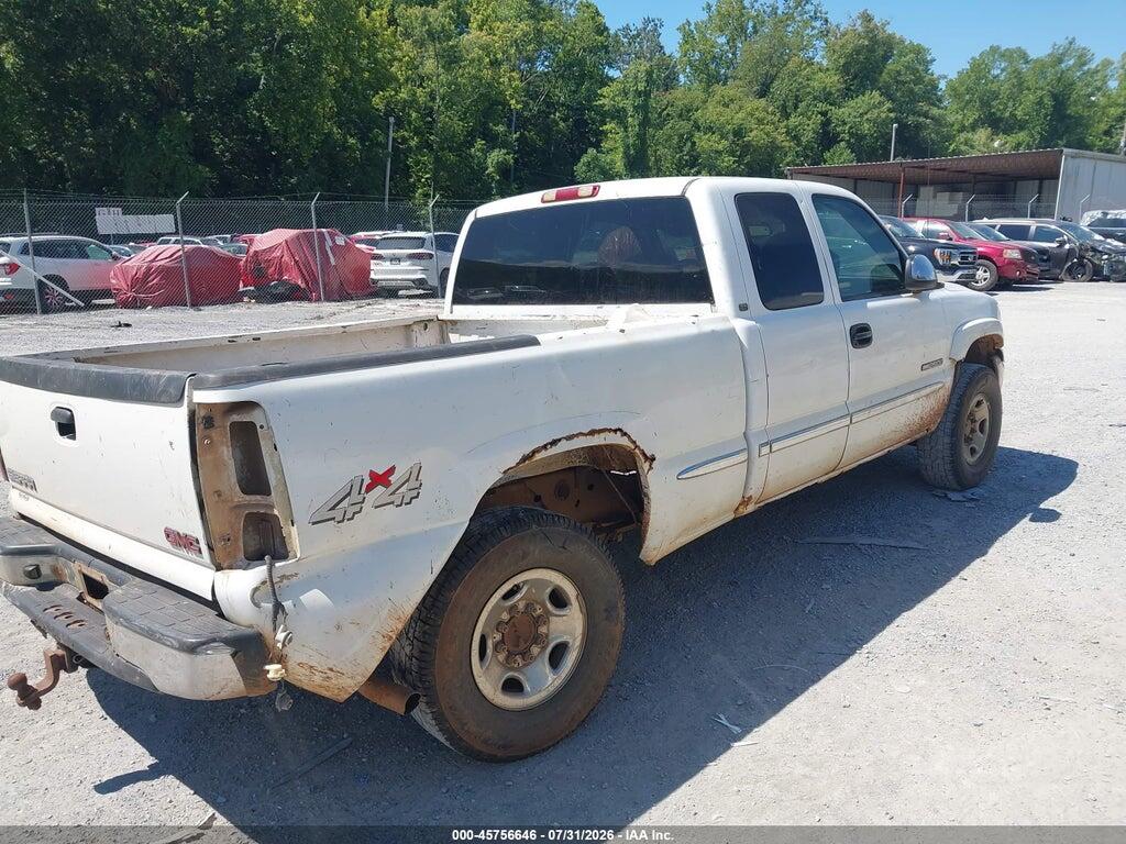 1GTGK29U22Z331056 2002 GMC SIERRA 2500 photo no. 4