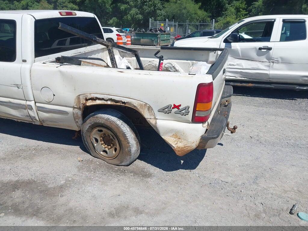 1GTGK29U22Z331056 2002 GMC SIERRA 2500 photo no. 6