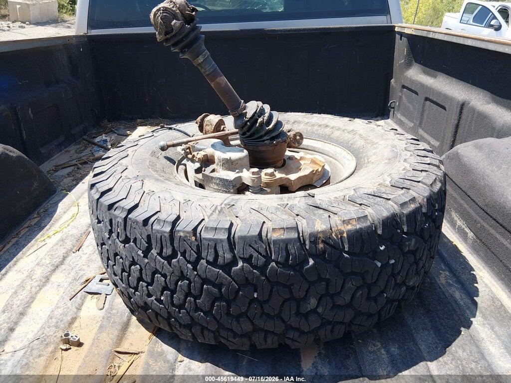 1GTHK29U72E220689 2002 GMC SIERRA 2500HD photo no. 12