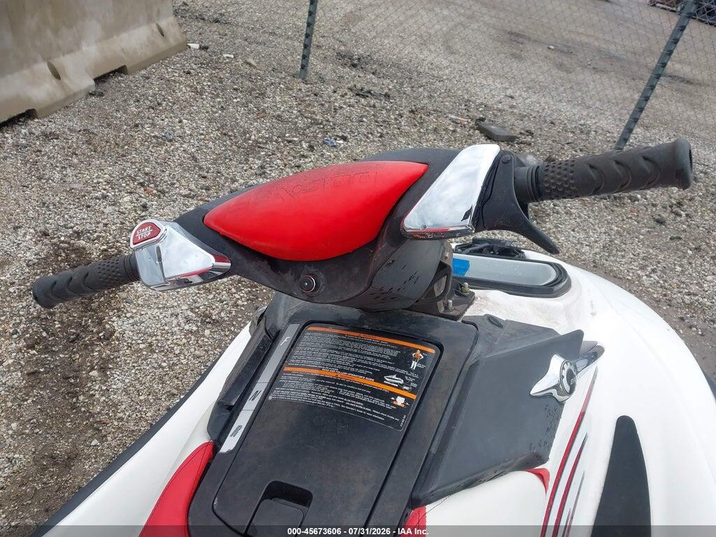 00000YDV12461E606 2006 SEADOO PERSONAL WATERCRAFT photo no. 7