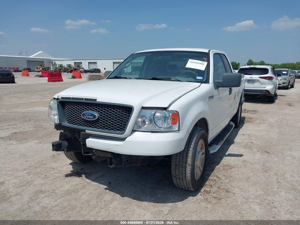 1FTPX12504NC61940 2004 FORD F-150 photo no. 2