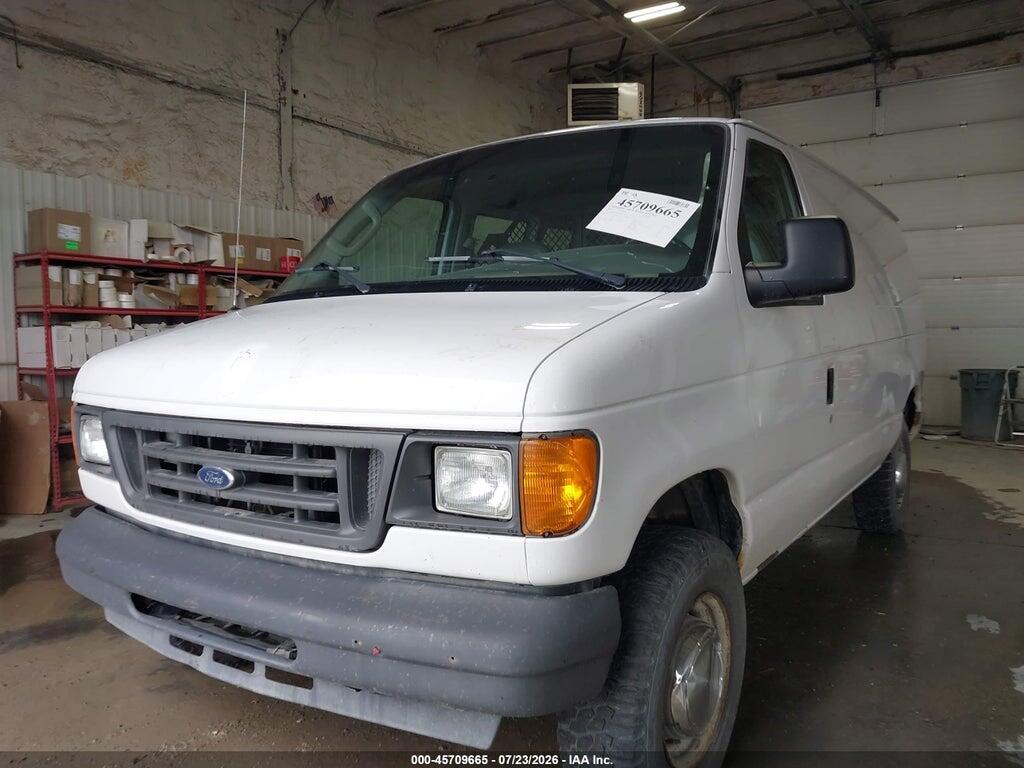 1FTNE24W44HB53571 2004 FORD E-250 photo no. 2