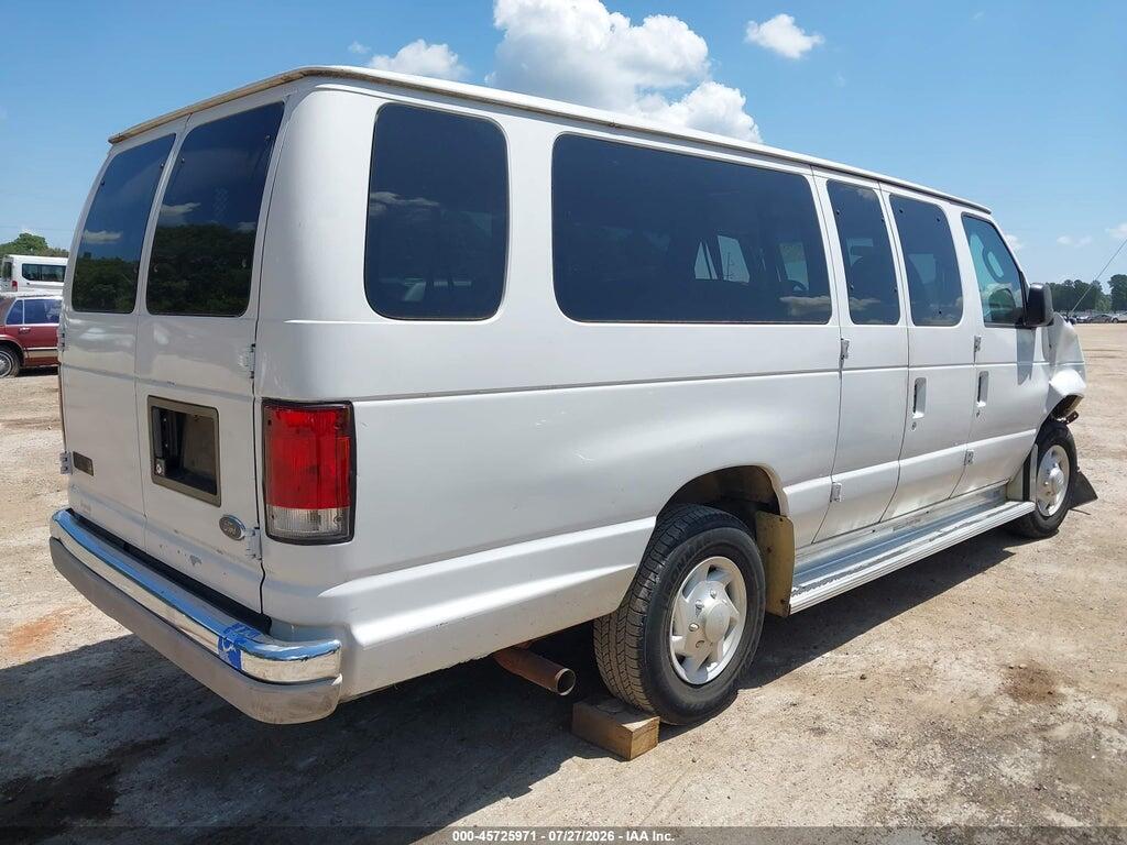1FBSS31L04HA23786 2004 FORD E-350 SUPER DUTY photo no. 4