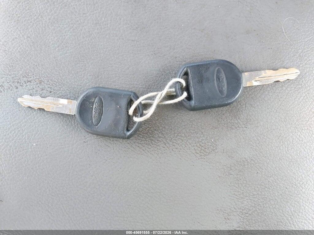 1FTRX12W24NB71996 2004 FORD F-150 photo no. 11
