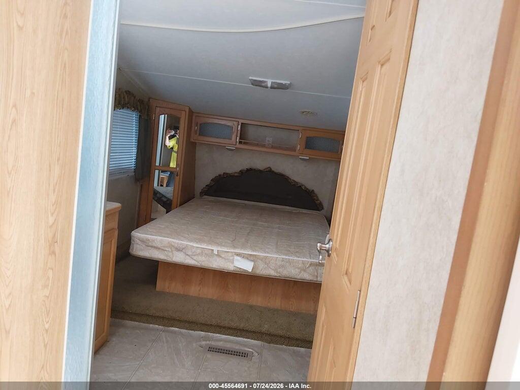 4UBBB0S2961B73002 2006 SUNNYBROOK RV BROOKSIDE 299FWBHS photo no. 5