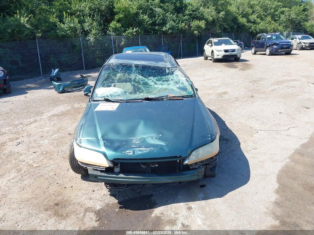 1HGCG16552A057827 2002 HONDA ACCORD photo no. 12