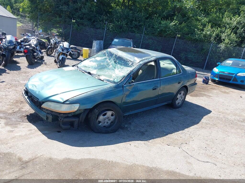 1HGCG16552A057827 2002 HONDA ACCORD photo no. 6