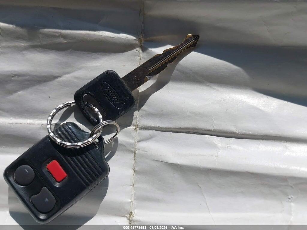 1FTNW21P24EC53664 2004 FORD F-250 photo no. 11