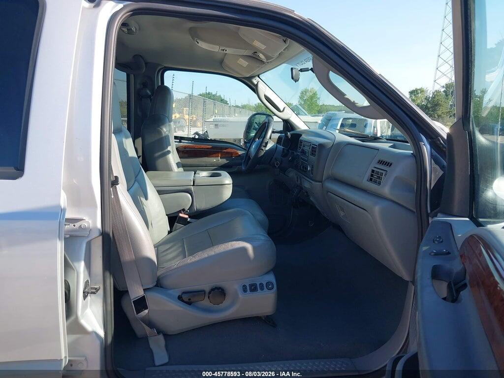 1FTNW21P24EC53664 2004 FORD F-250 photo no. 5