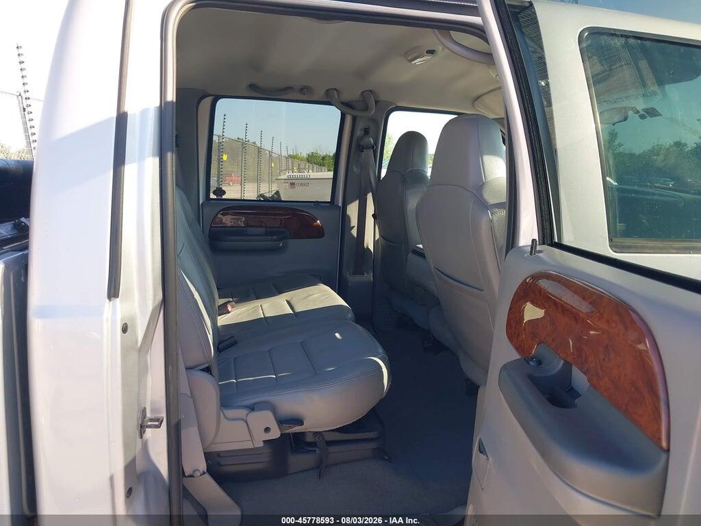1FTNW21P24EC53664 2004 FORD F-250 photo no. 8