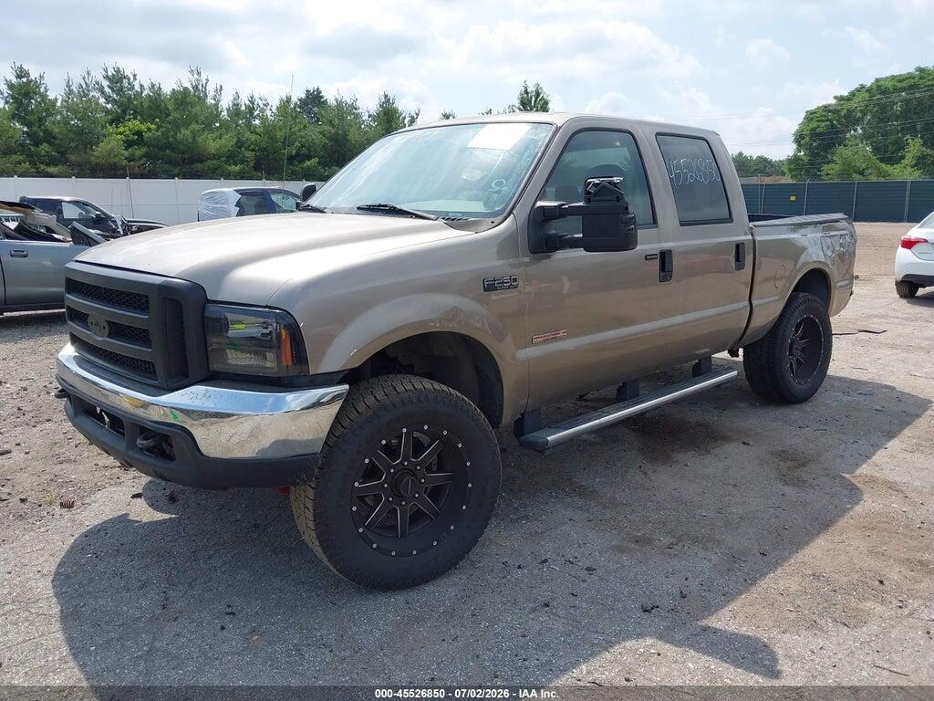 1FTNW21P04EC72925 2004 FORD F-250 photo no. 2