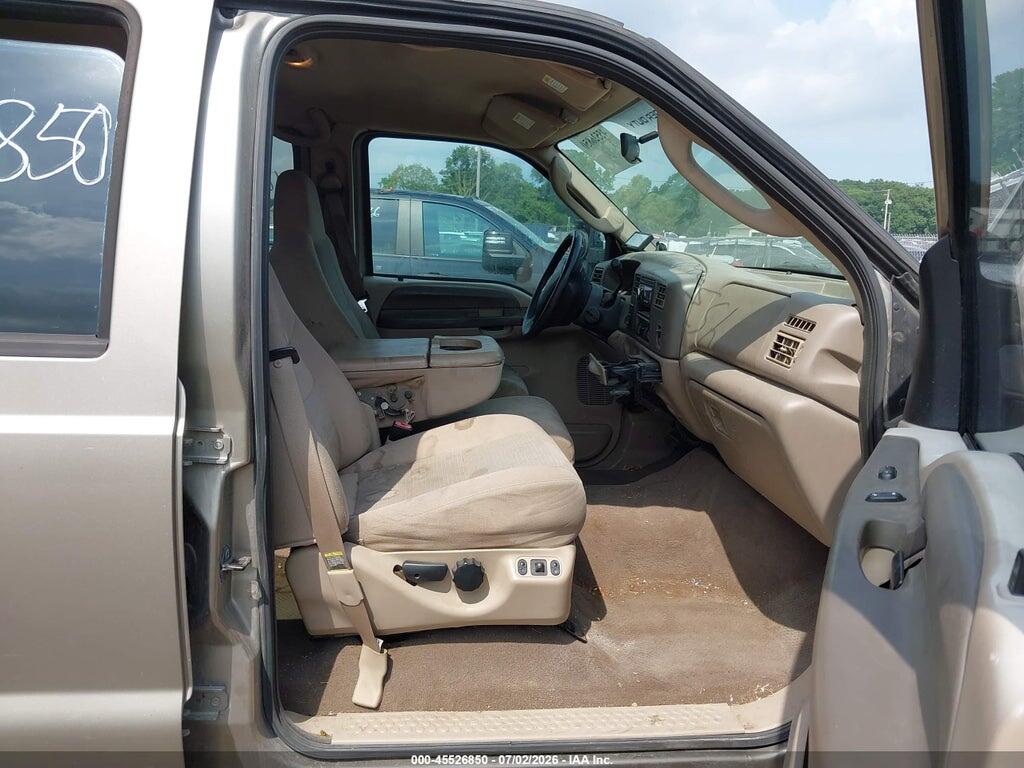 1FTNW21P04EC72925 2004 FORD F-250 photo no. 5