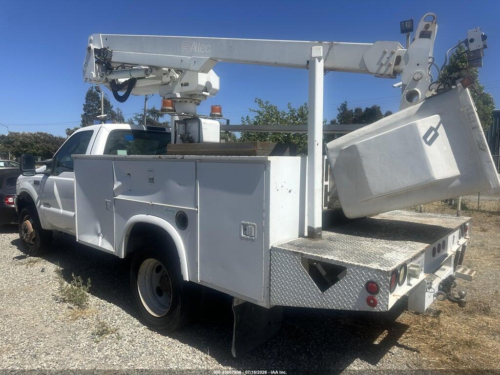 1FDXF46P44EA73420 2004 FORD F-450 photo no. 3