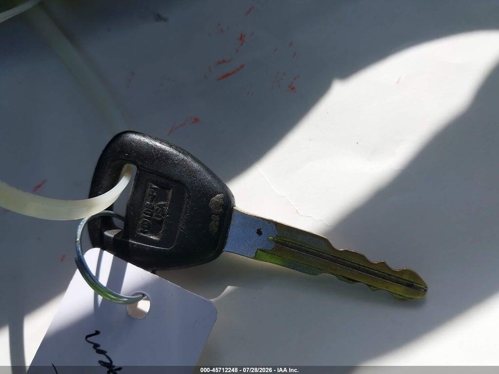 1HGEM222X2L020098 2002 HONDA CIVIC photo no. 11