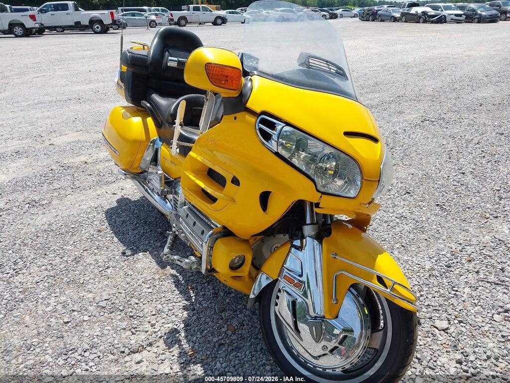 1HFSC47032A112470 2002 HONDA GL1800 photo no. 1