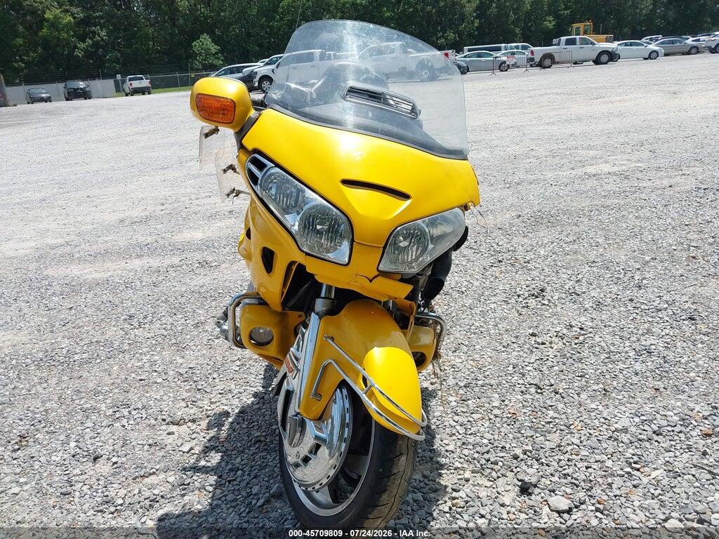 1HFSC47032A112470 2002 HONDA GL1800 photo no. 5