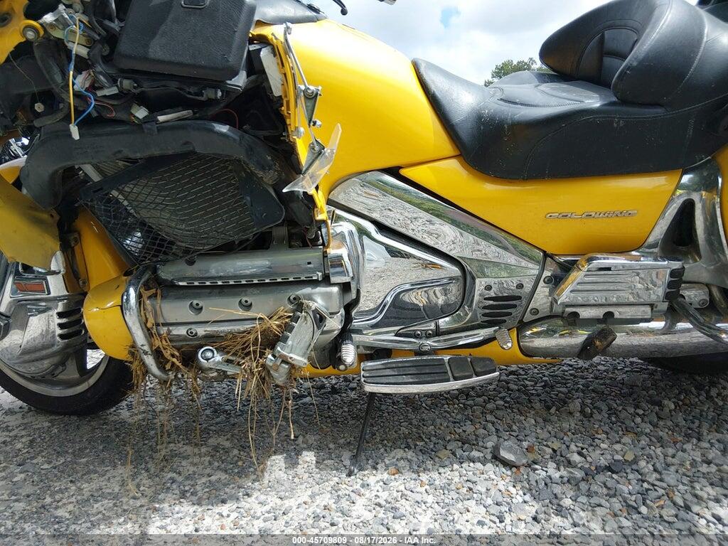 1HFSC47032A112470 2002 HONDA GL1800 photo no. 9