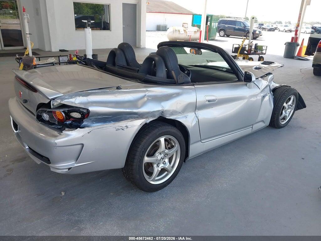 JHMAP11472T008197 2002 HONDA S2000 photo no. 4