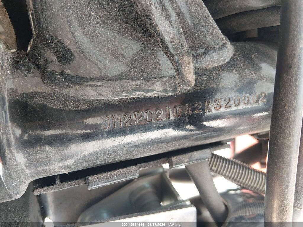 JH2PC21042K320002 2002 HONDA VT600 photo no. 10