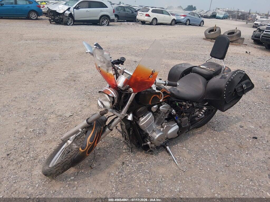 JH2PC21042K320002 2002 HONDA VT600 photo no. 2