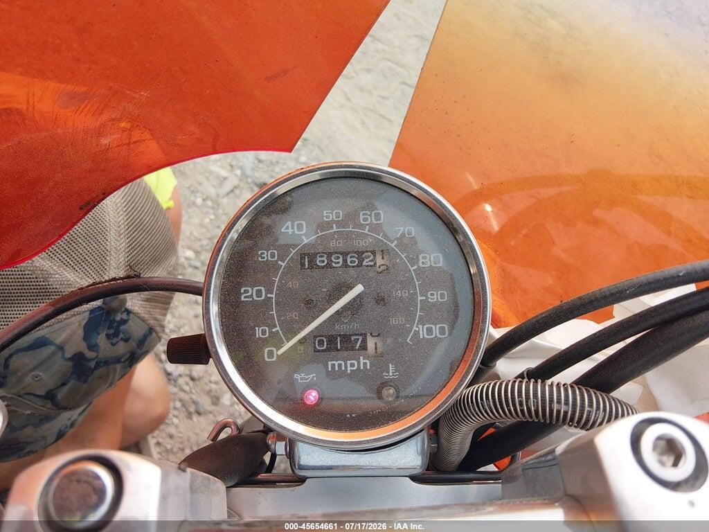 JH2PC21042K320002 2002 HONDA VT600 photo no. 7