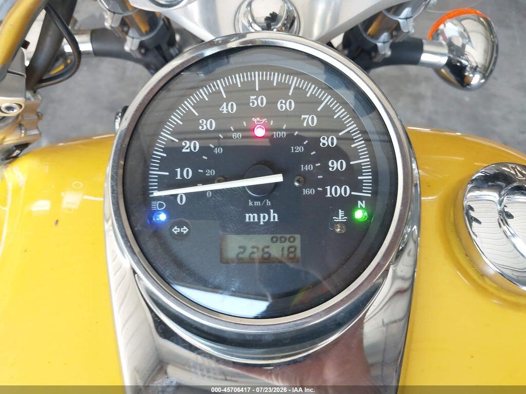 JH2RC44002M613397 2002 HONDA VT750 photo no. 7