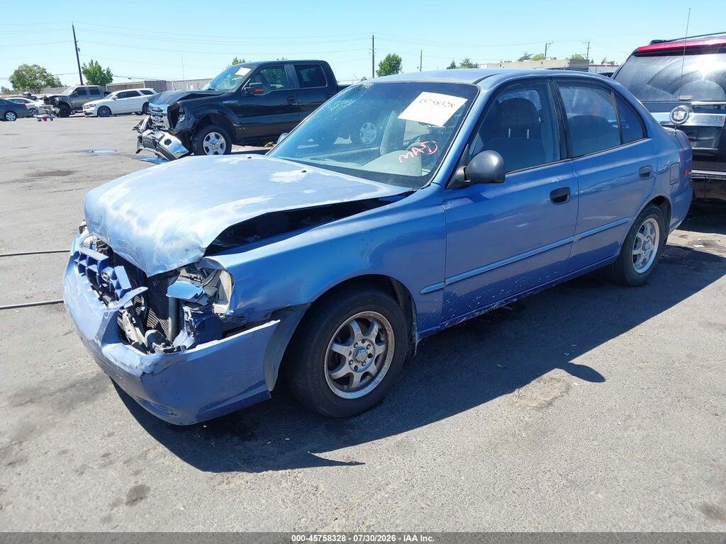 KMHCG45C62U332826 2002 HYUNDAI ACCENT photo no. 2