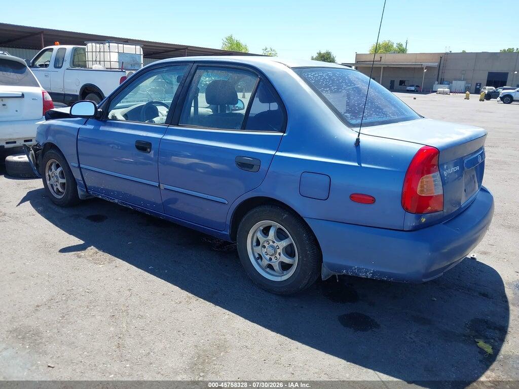 KMHCG45C62U332826 2002 HYUNDAI ACCENT photo no. 3