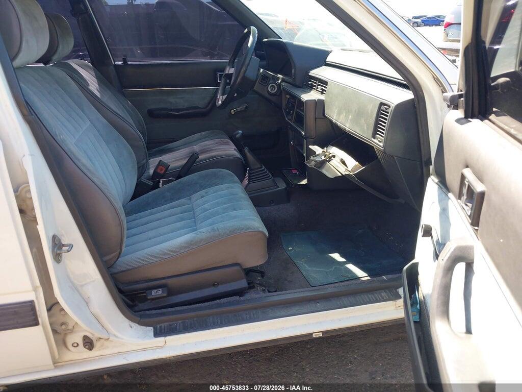 JT2SV12E5F0255592 1985 TOYOTA CAMRY photo no. 5