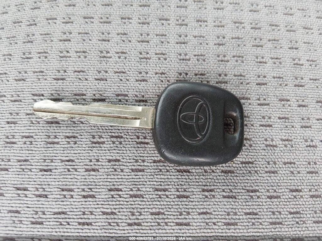 2T1BR32E36C625810 2006 TOYOTA COROLLA photo no. 11