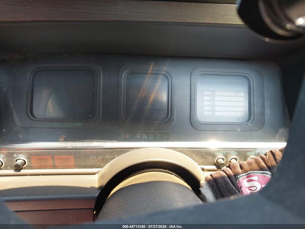 1FABP4635FH151560 1985 FORD THUNDERBIRD photo no. 7