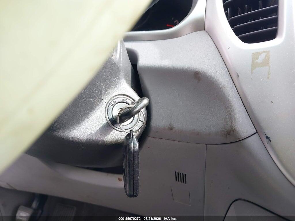 JTEEW21A060002598 2006 TOYOTA HIGHLANDER HYBRID photo no. 11