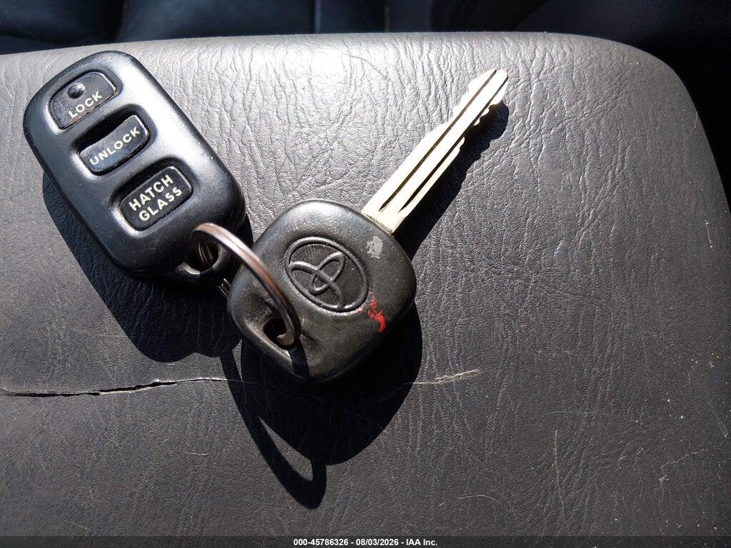 2T1KR32E76C603597 2006 TOYOTA MATRIX photo no. 11