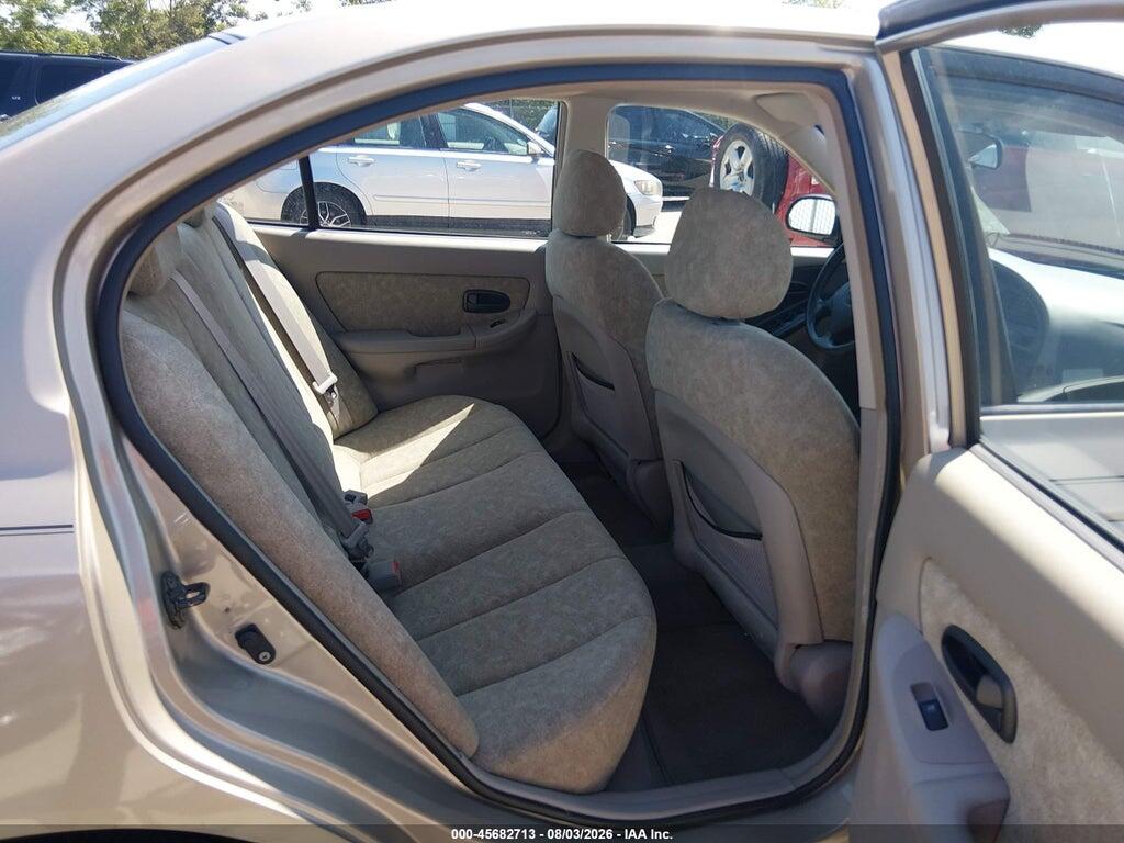 KMHDN45D22U334088 2002 HYUNDAI ELANTRA photo no. 8