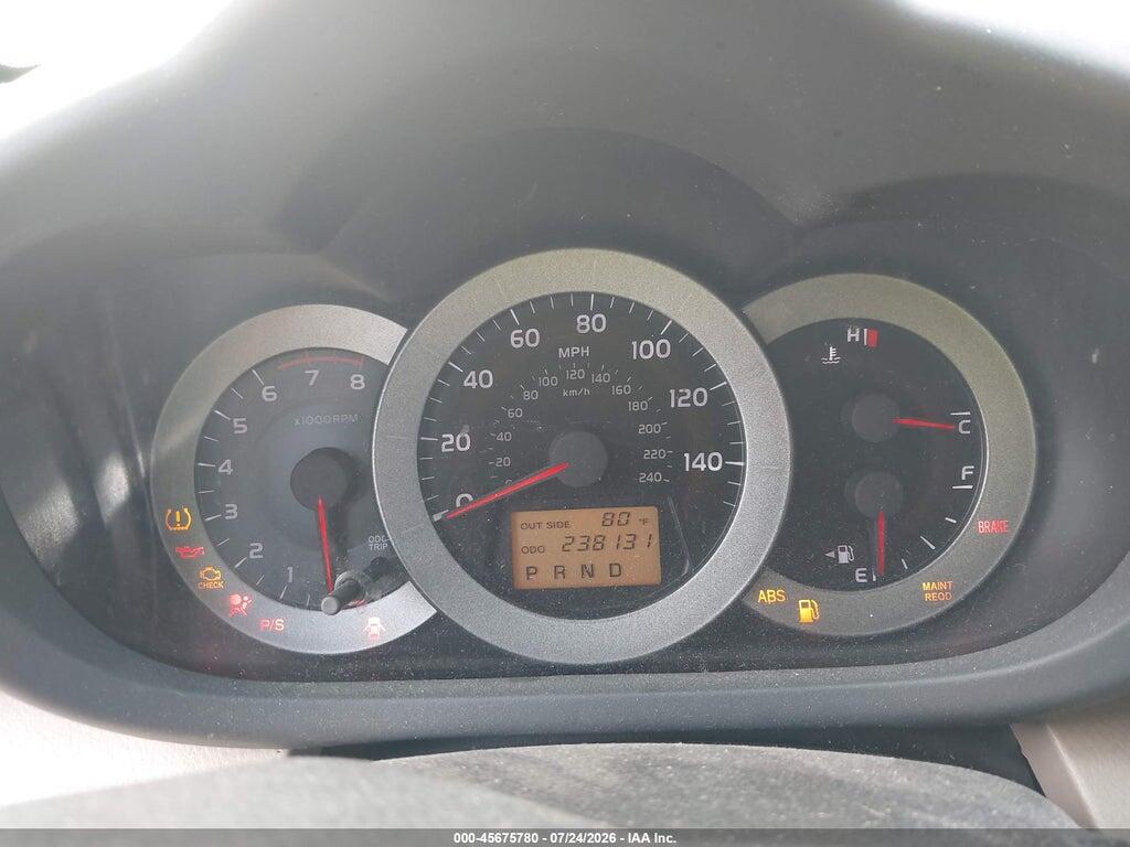 JTMBK33V966006252 2006 TOYOTA RAV4 photo no. 7
