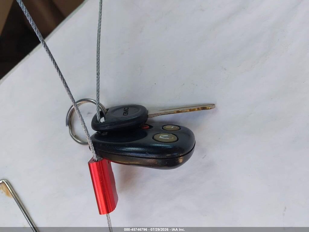 3GKEC16T54G230482 2004 GMC YUKON XL 1500 photo no. 11