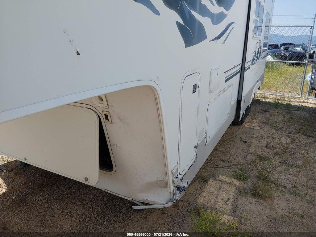 4YDF2822129082303 2002 KEYSTONE BOBCAT 282 photo no. 6