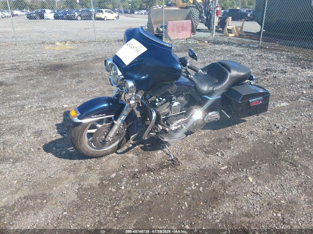 1HD1FCW144Y627441 2004 HARLEY-DAVIDSON FLHTCUI photo no. 2