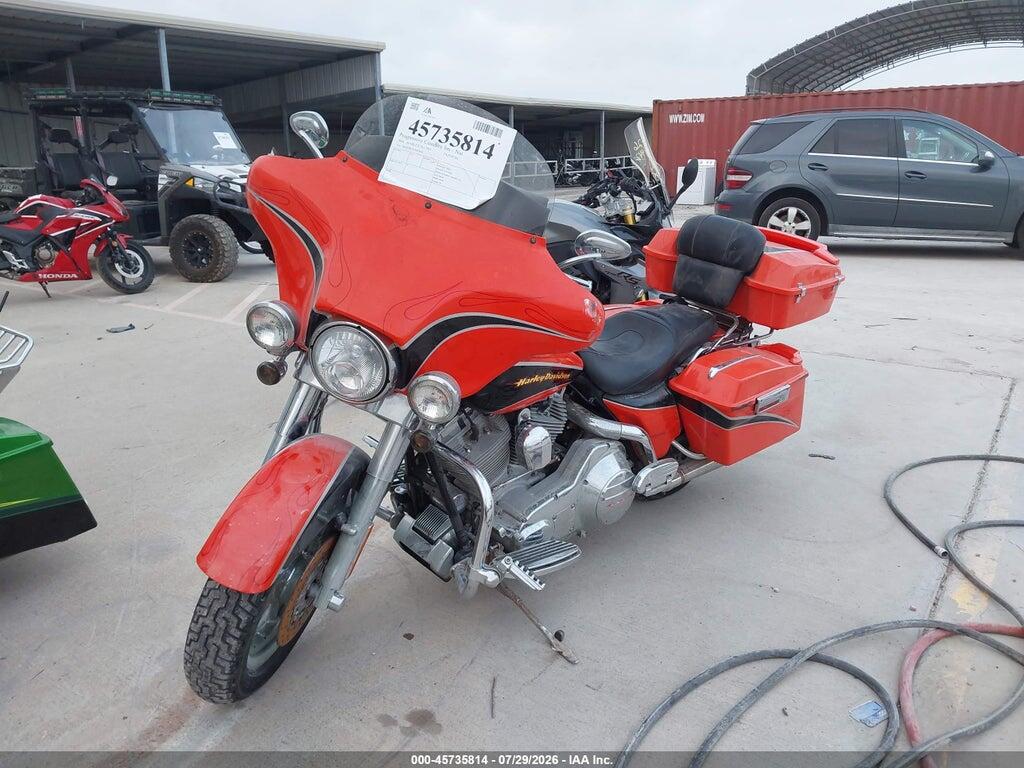 1HD1PJE194Y953691 2004 HARLEY-DAVIDSON FLHTCSE photo no. 2